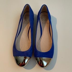 Vince Camuto Dazzle Blue True Suede size 6